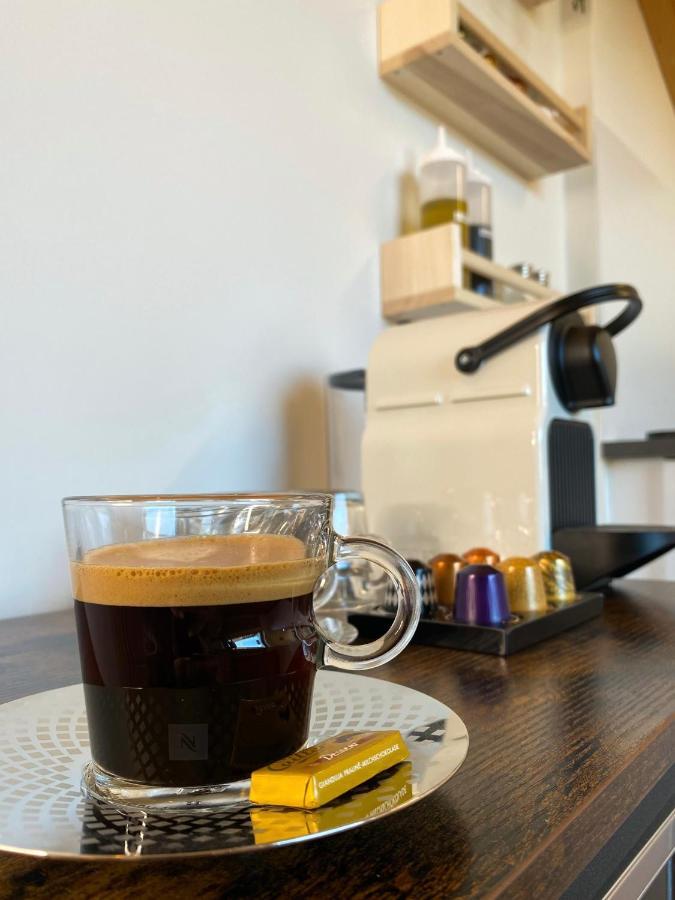 Swiss Alps View Apartment - Contactless Self Check-In Тун Екстериор снимка